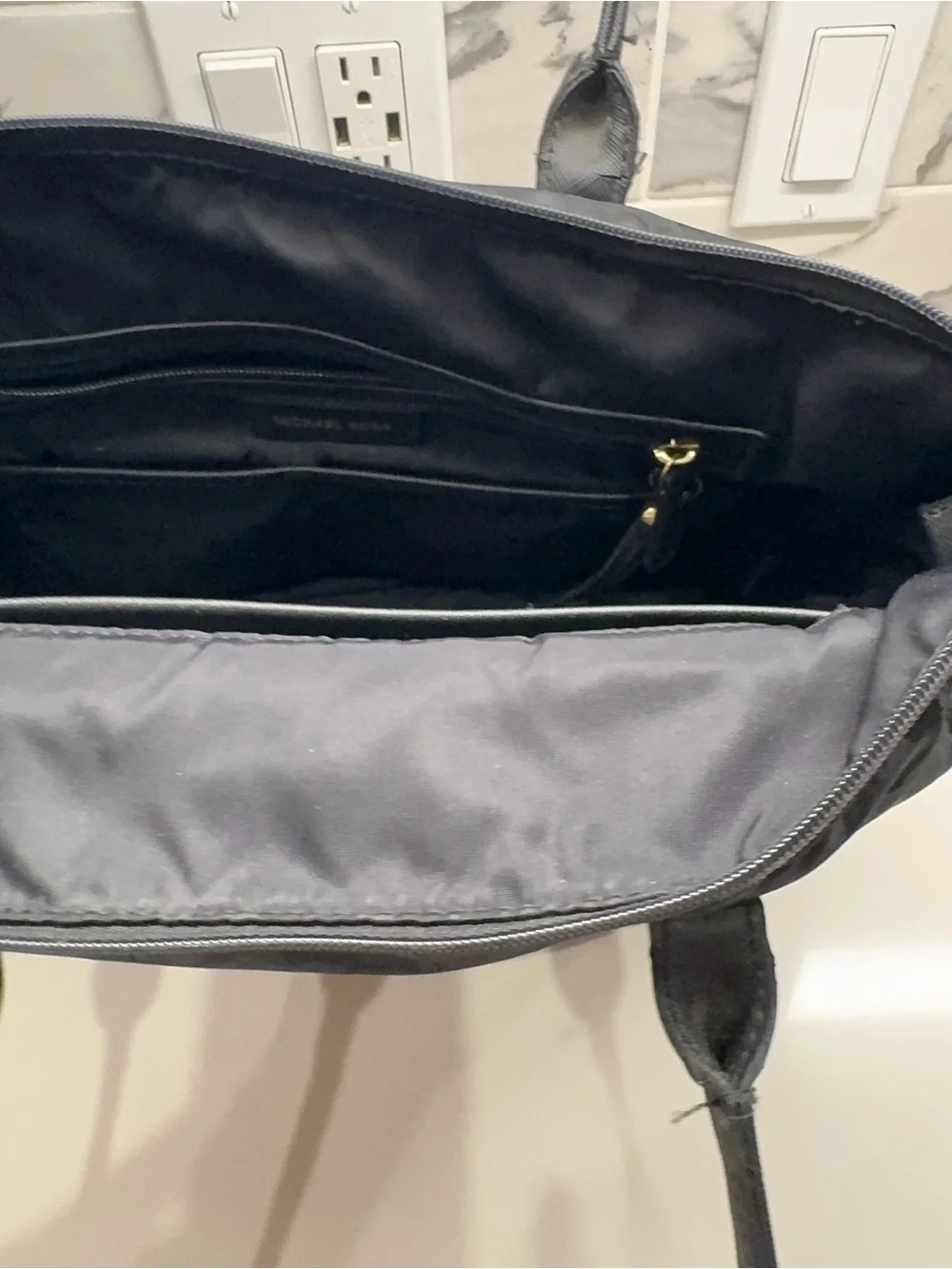 Michael Kors Kelsey Black Leopard-Print Nylon Tote Bag – Gold Hardware, EUC